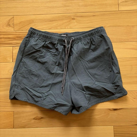 Greyish blue allbirds shorts size small - Picture 1 of 3